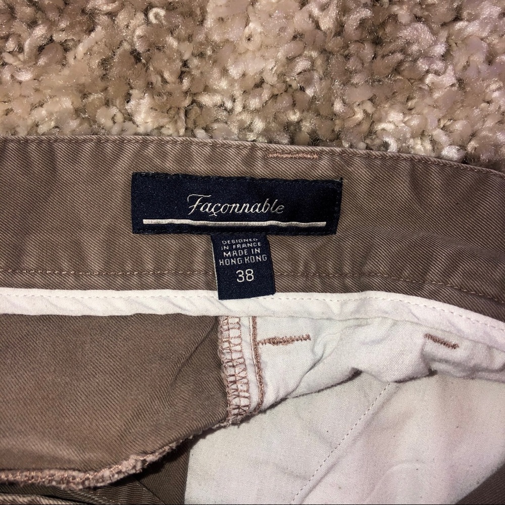 Faconnable flat front shorts...Size 38 - Picture 2 of 3